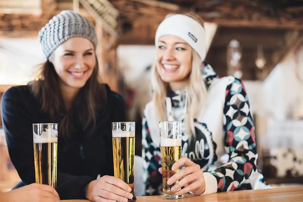Lala Arthotel Saalbach-Hinterglemm Hotel