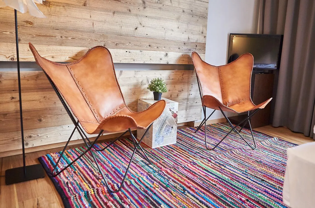 Hotel Lala Arthotel Saalbach-Hinterglemm